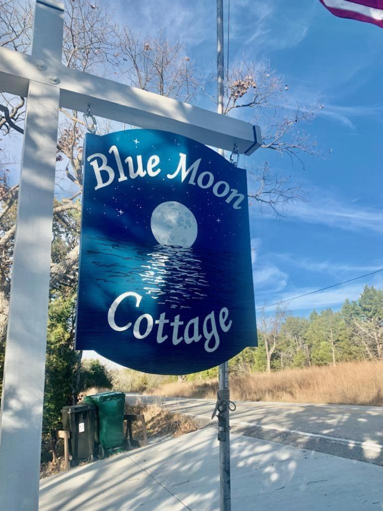 Blue Moon Cottage Blue Eye Luaran gambar